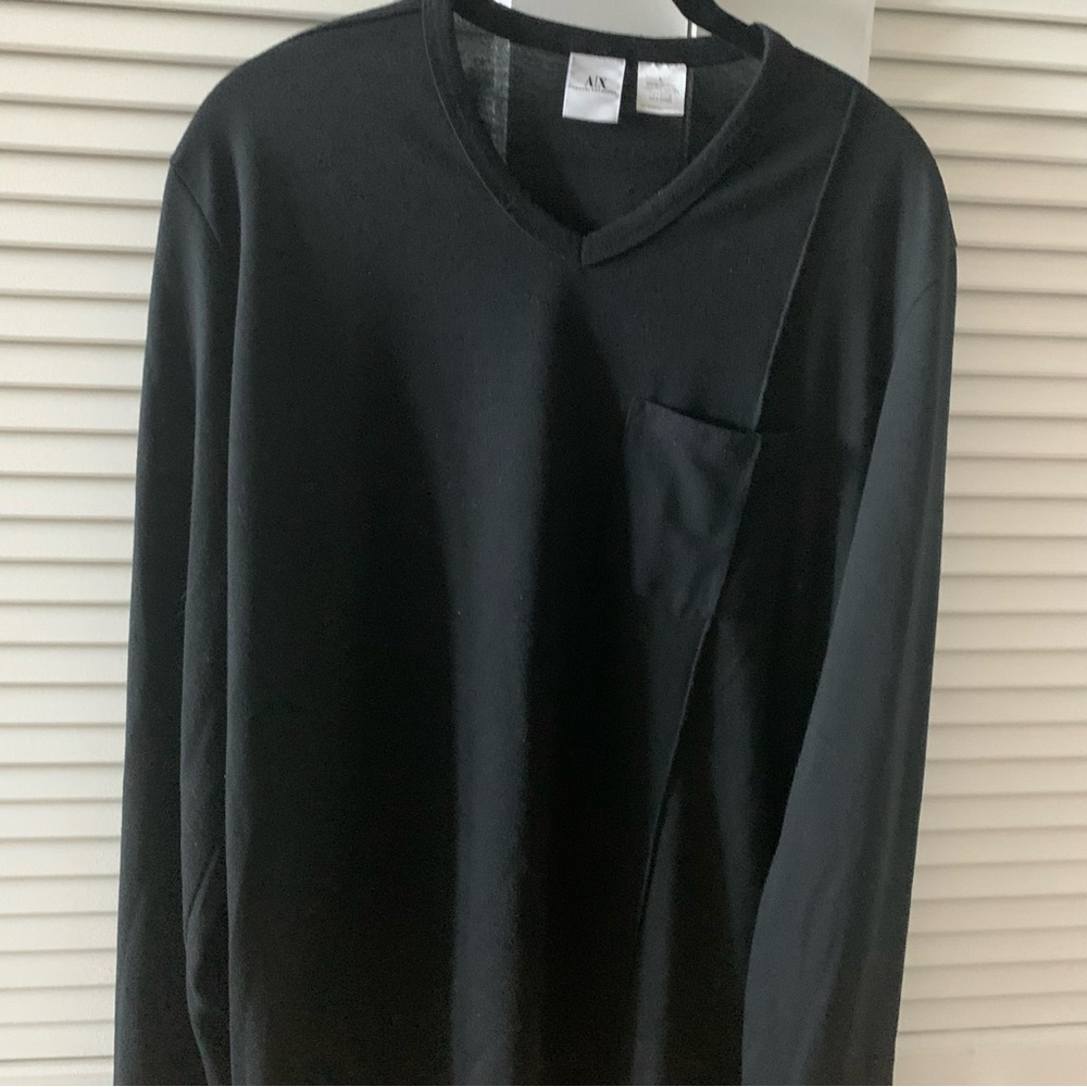 A/X Long Sleeve V neck - Picture 4 of 5